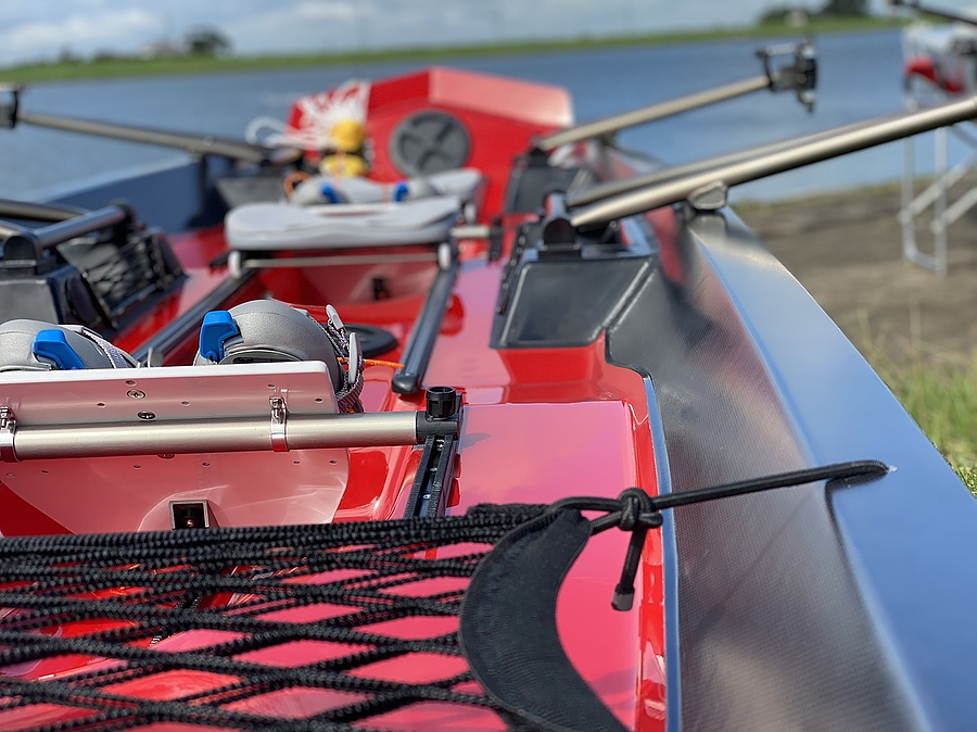 海の森水上競技場でコースタルローイング艇の体験会を実施